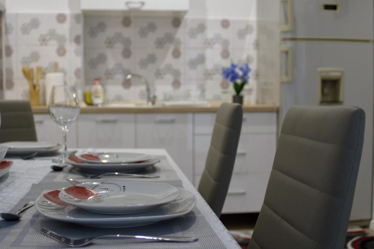 Appartement Casa Feli à Braşov Extérieur photo