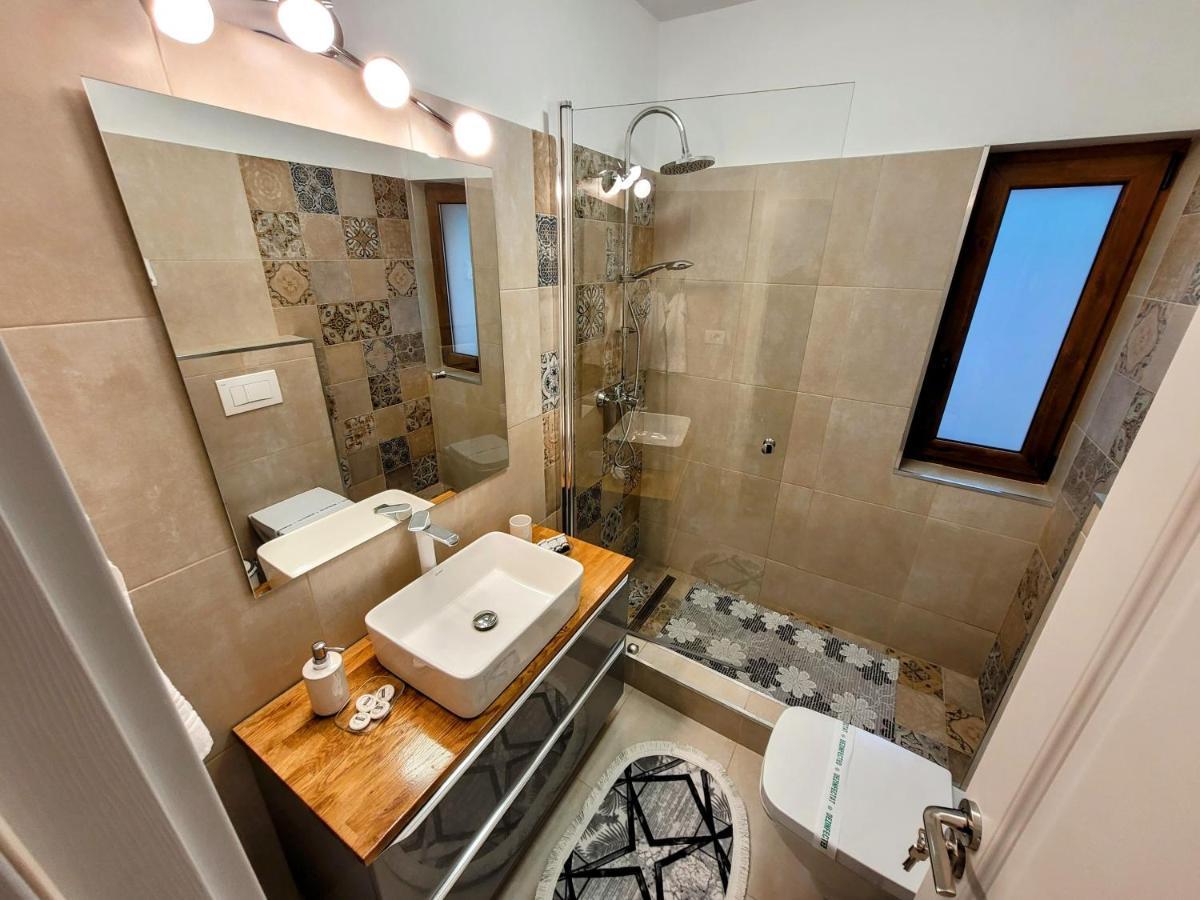 Appartement Casa Feli à Braşov Extérieur photo